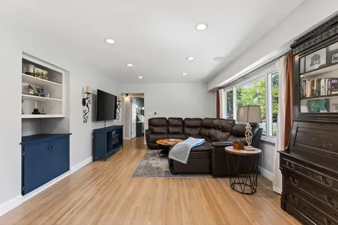 2094 Richard Avenue White Bear Lake MN 55110