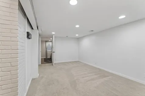 2094 Richard Avenue White Bear Lake MN 55110