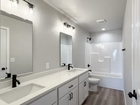 1105 Jill Drive W West Fargo ND 58078