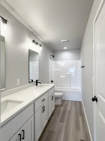 1105 Jill Drive W West Fargo ND 58078