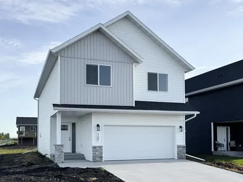 1105 Jill Drive W West Fargo ND 58078