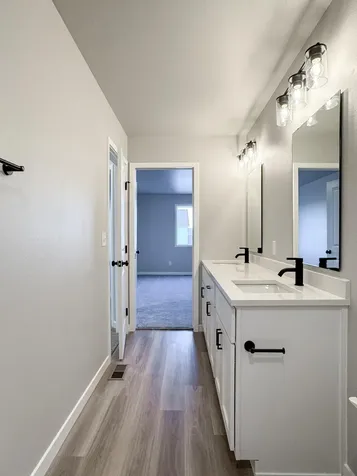 1105 Jill Drive W West Fargo ND 58078