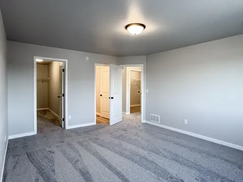 1105 Jill Drive W West Fargo ND 58078