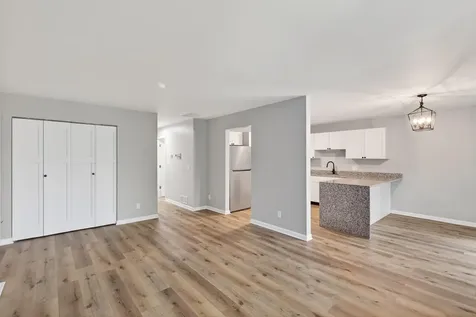 7956 Charles Way Inver Grove Heights MN 55076