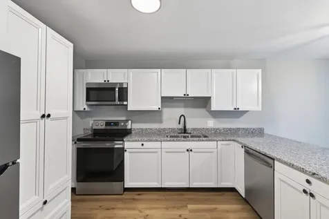7956 Charles Way Inver Grove Heights MN 55076