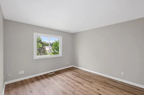 7956 Charles Way Inver Grove Heights MN 55076