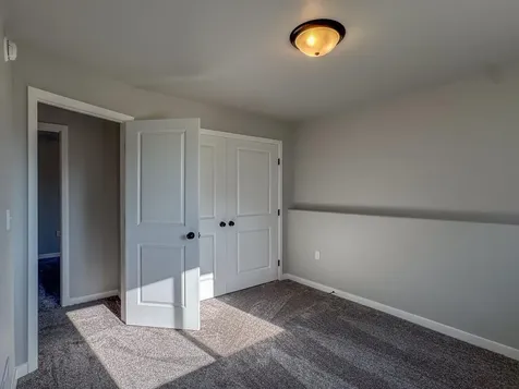 1107 60th Avenue W West Fargo ND 58078