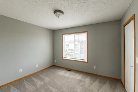 4960 Emmit Drive N Hugo MN 55038