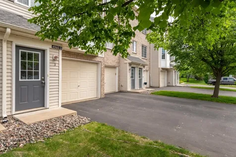 4960 Emmit Drive N Hugo MN 55038