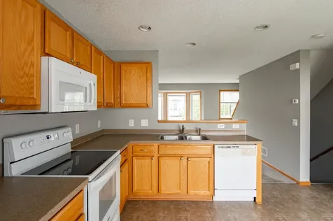 4960 Emmit Drive N Hugo MN 55038