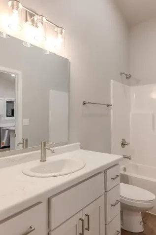 3246 36th Avenue S Moorhead MN 56560
