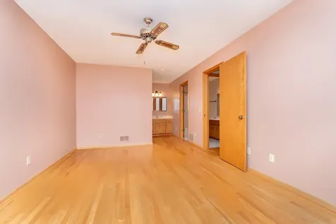 7024 W 113th Street Bloomington MN 55438