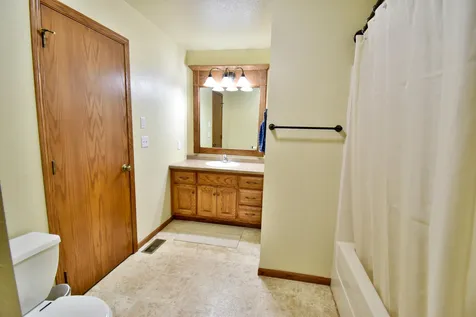 8967 165th Avenue SE Becker MN 55308
