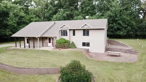 8967 165th Avenue SE Becker MN 55308