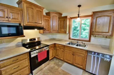 8967 165th Avenue SE Becker MN 55308