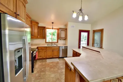 8967 165th Avenue SE Becker MN 55308