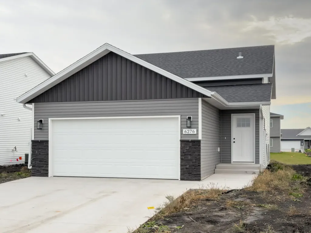6276 85 Avenue S Horace ND 58047