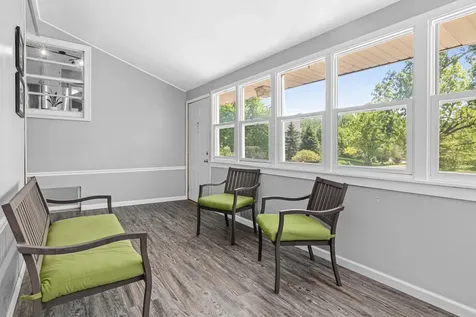 620 7th Street E Chaska MN 55318