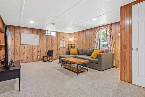 620 7th Street E Chaska MN 55318
