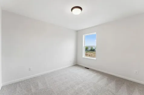 7483 E Ramsey Parkway NW Ramsey MN 55303