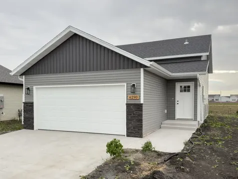 6290 87th Avenue S Horace ND 58047