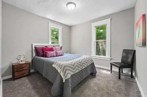 2328 Sheridan Avenue N Minneapolis MN 55411