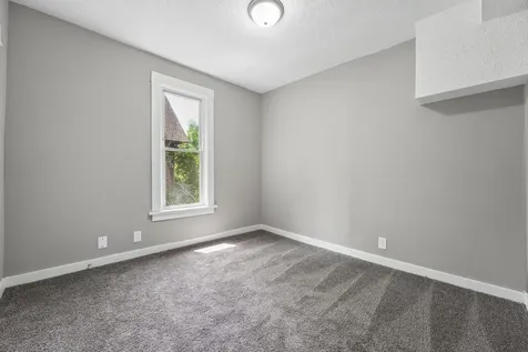 2328 Sheridan Avenue N Minneapolis MN 55411