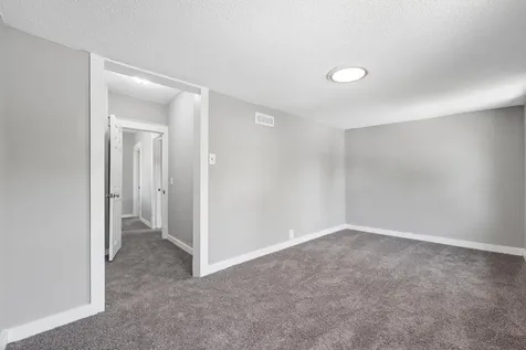 2328 Sheridan Avenue N Minneapolis MN 55411