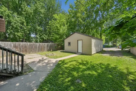 2328 Sheridan Avenue N Minneapolis MN 55411