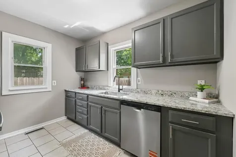 2328 Sheridan Avenue N Minneapolis MN 55411