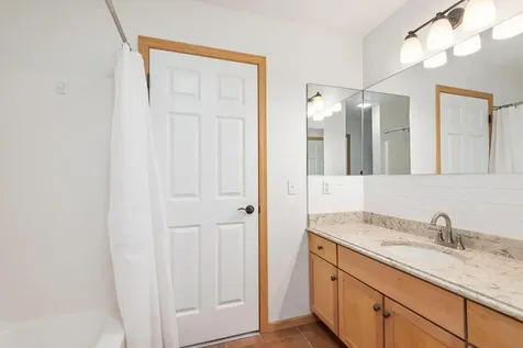 2133 Village Trail Mound MN 55364
