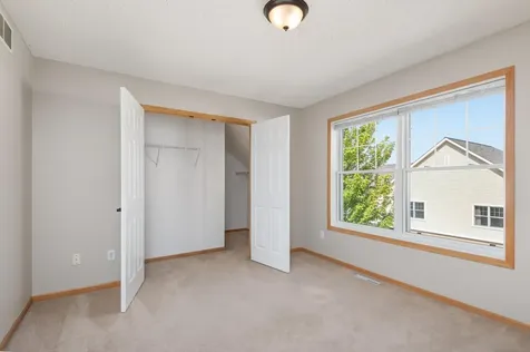 2133 Village Trail Mound MN 55364