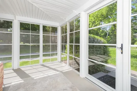 2133 Village Trail Mound MN 55364