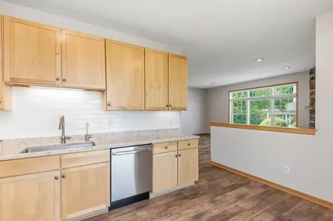 2133 Village Trail Mound MN 55364