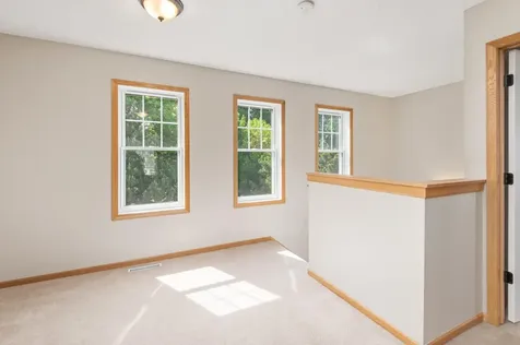 2133 Village Trail Mound MN 55364