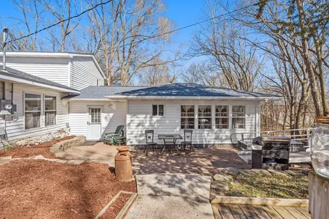 1812 Oakview Lane N Plymouth MN 55441