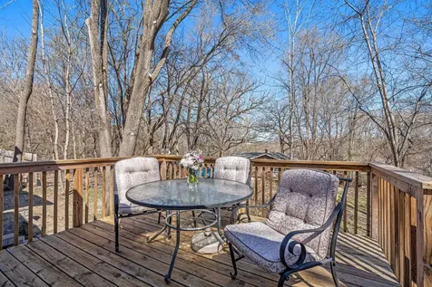 1812 Oakview Lane N Plymouth MN 55441
