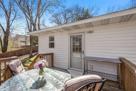 1812 Oakview Lane N Plymouth MN 55441