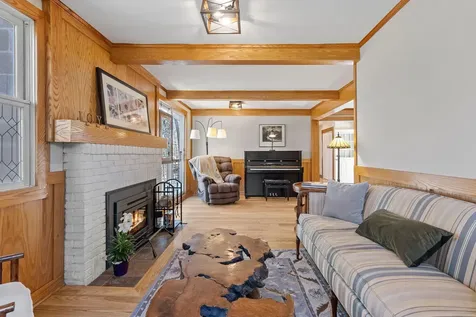 1812 Oakview Lane N Plymouth MN 55441