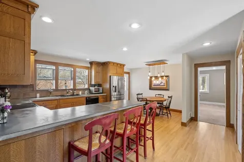 1812 Oakview Lane N Plymouth MN 55441