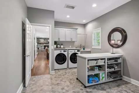 9190 Victoria Drive Eden Prairie MN 55347
