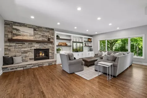 9190 Victoria Drive Eden Prairie MN 55347