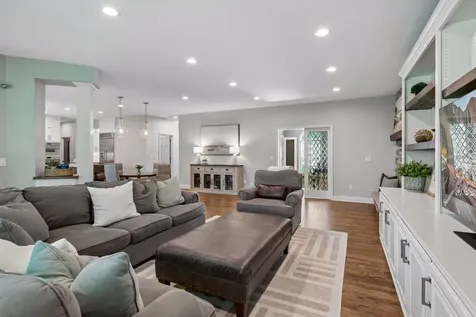 9190 Victoria Drive Eden Prairie MN 55347