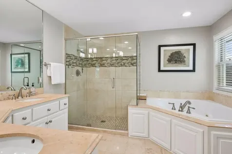 9190 Victoria Drive Eden Prairie MN 55347
