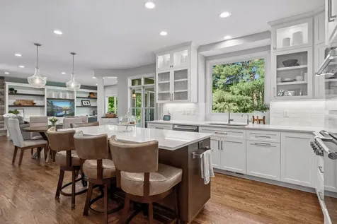 9190 Victoria Drive Eden Prairie MN 55347