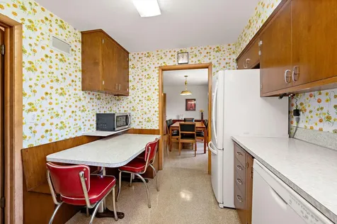 6305 Maloney Avenue Hopkins MN 55343
