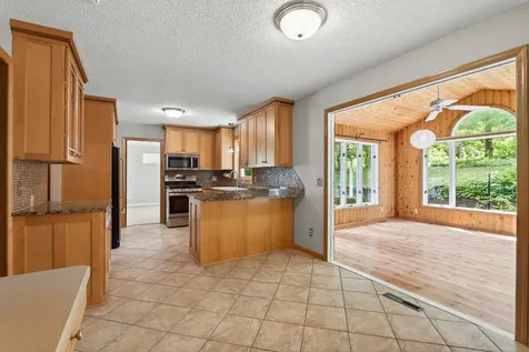 113 E 135th Street Burnsville MN 55337