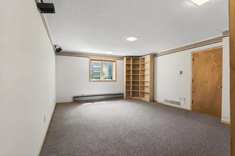 113 E 135th Street Burnsville MN 55337