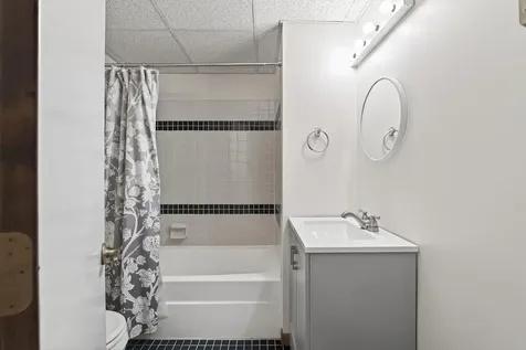 113 E 135th Street Burnsville MN 55337