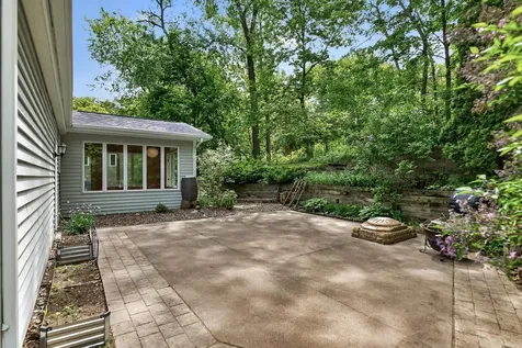 113 E 135th Street Burnsville MN 55337
